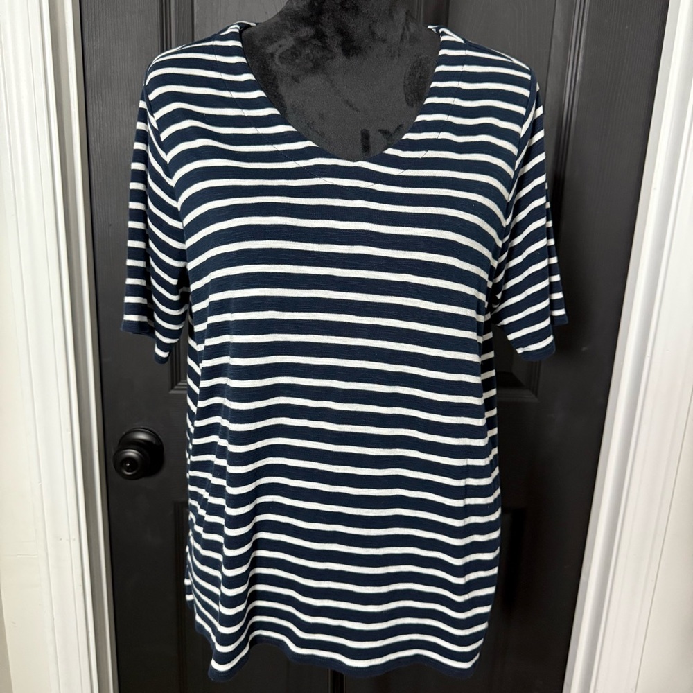 J. Jill Short Sleeve Top in Navy and White Stripes